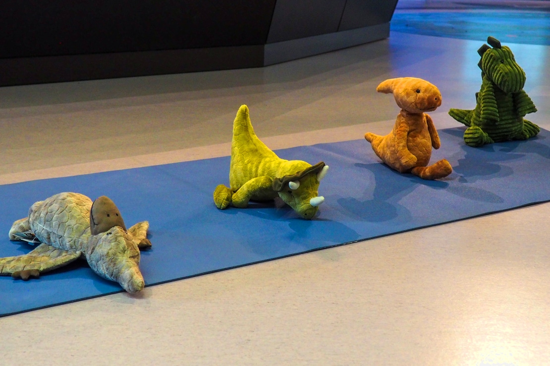 Dino Yoga